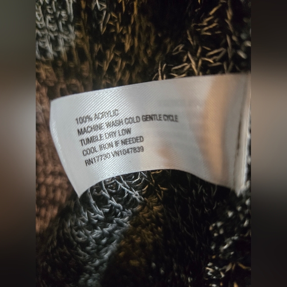 Mossimo Supply Co. Black and Gray Cardigan - Picture 4 of 5